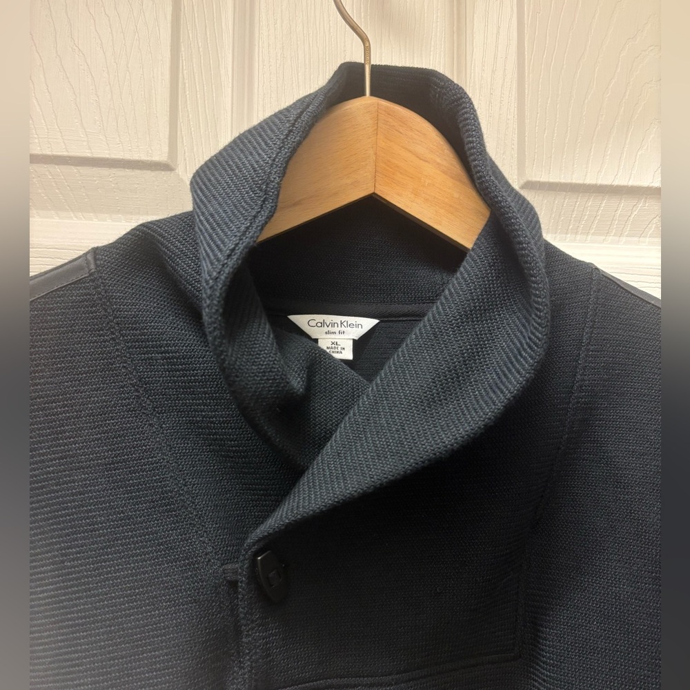 Calvin Klein Black Pullover Sweater - Picture 5 of 7